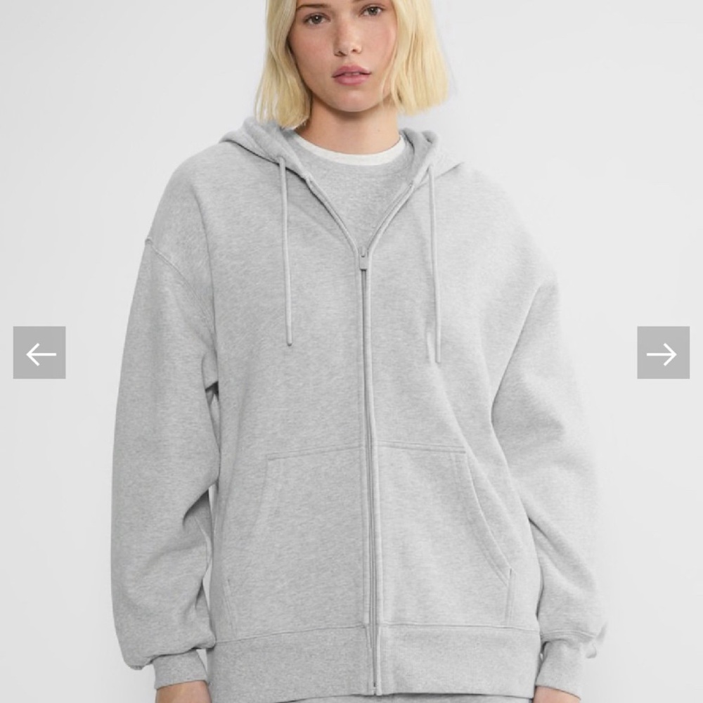 Aritzia Gray Crew Neck Sweater